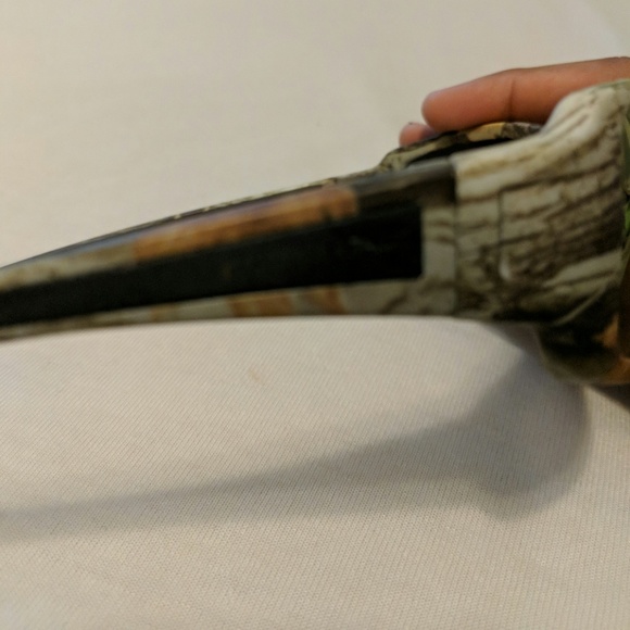 Camo sunglasses - Picture 2 of 2